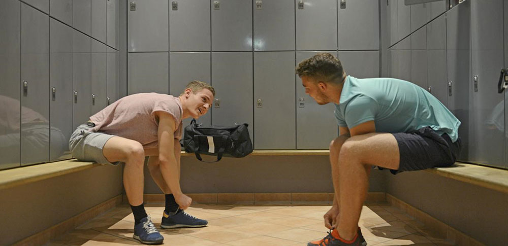 قفل کمد رختکن به دو صورت آنلاین و آفلاین کار میکند