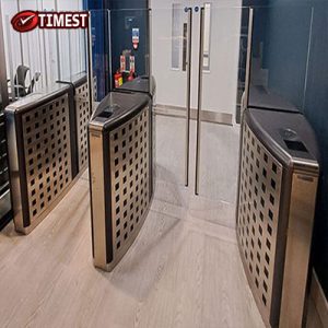 گیت کنترل تردد شیشه ای